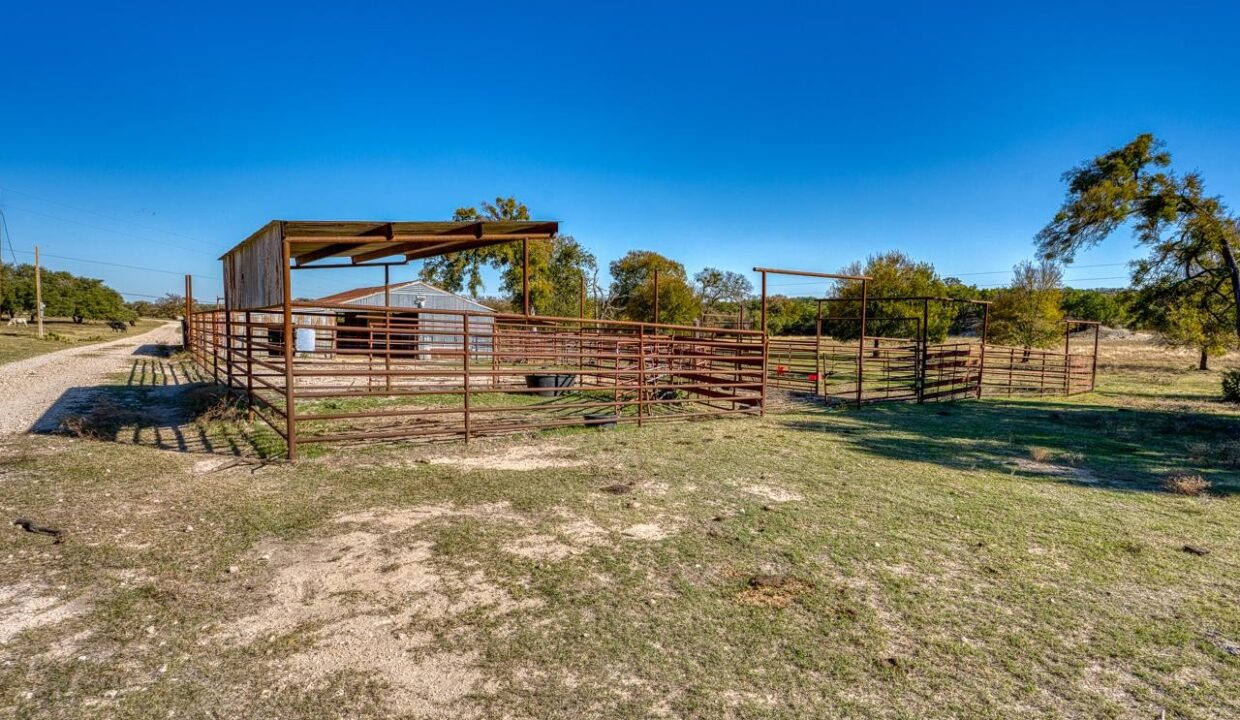 Firefly-Ranch_Bell-County-Structure_Property1