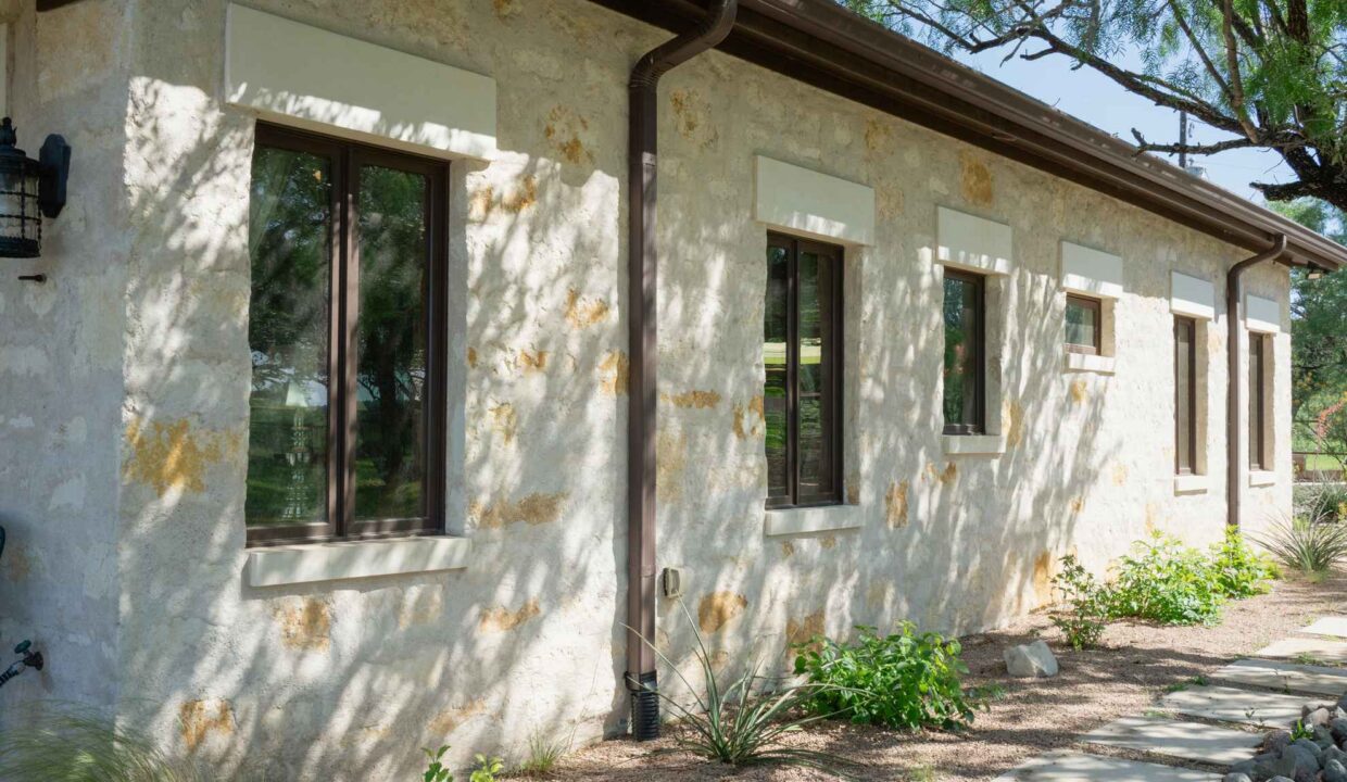 RACE-RANCH-Exterior-Property11