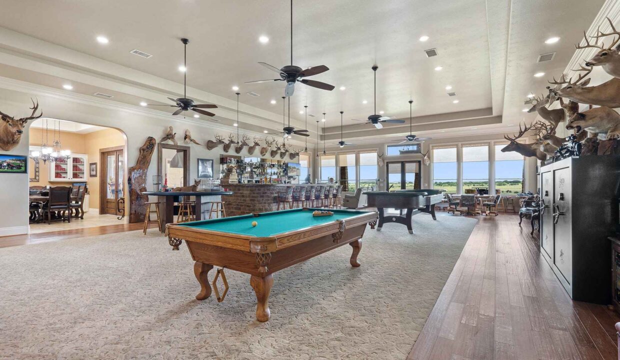 Underwood_Ranch-Lampasas County-Ranch_House-Interior-Game_Room1