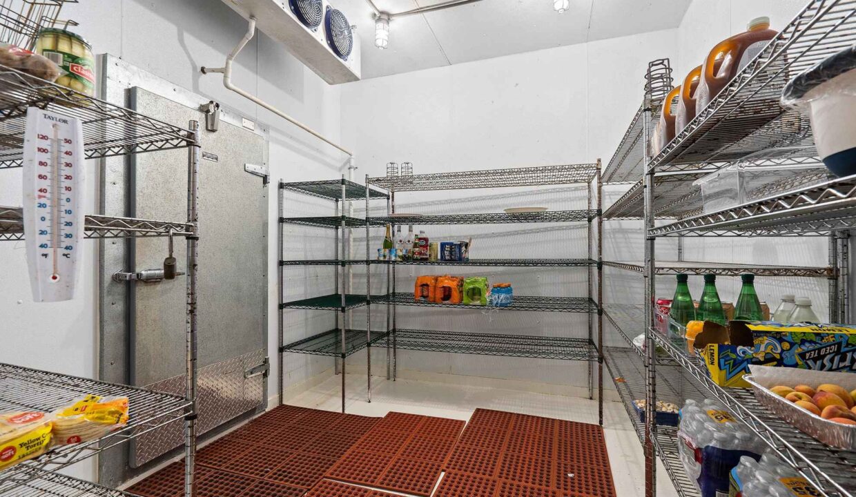 Underwood_Ranch-Lampasas County-Ranch_House-Interior-Walkin-Fridge1